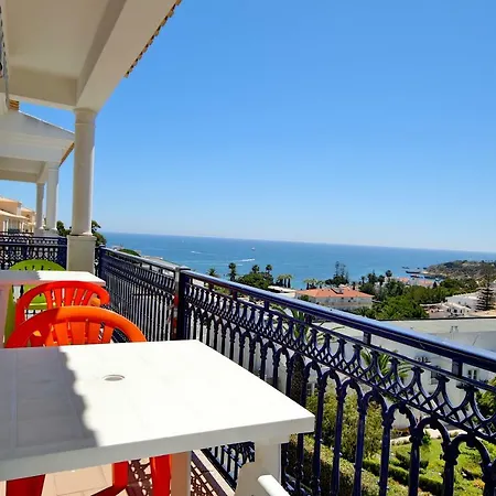 3 Bed Apartment, Near The Beach, Oura, אלבופיירה
