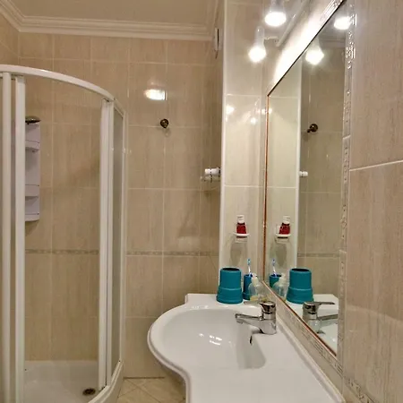 3 Bed Apartment, Near The Beach, Oura, * אלבופיירה